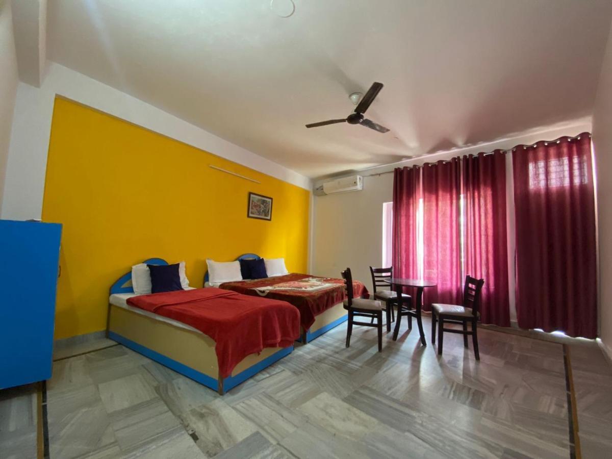 Hotel Surya Laxman Jhula Rishīkesh Exterior foto
